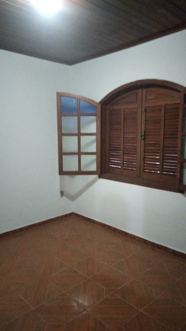 Casa à venda com 1 quarto - Foto 2