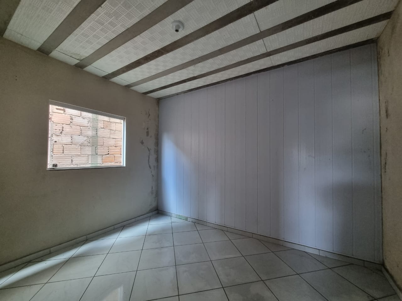 Casa à venda com 2 quartos, 200m² - Foto 6