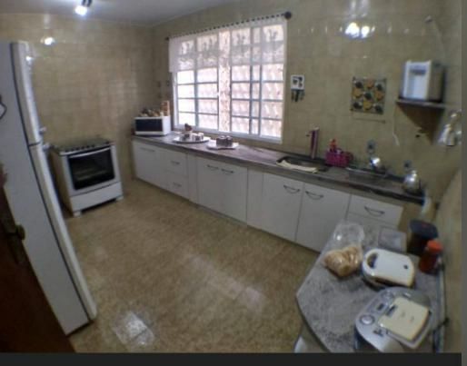 Casa para alugar com 4 quartos, 360m² - Foto 20