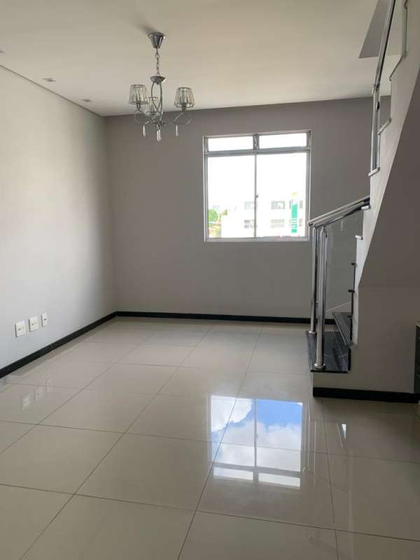 Cobertura à venda com 5 quartos, 90m² - Foto 3