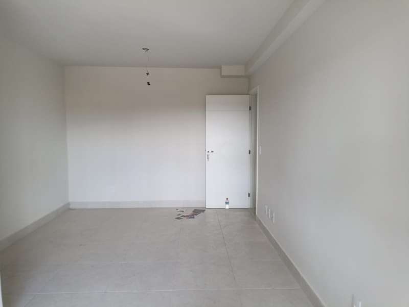 Apartamento à venda com 2 quartos, 60m² - Foto 5