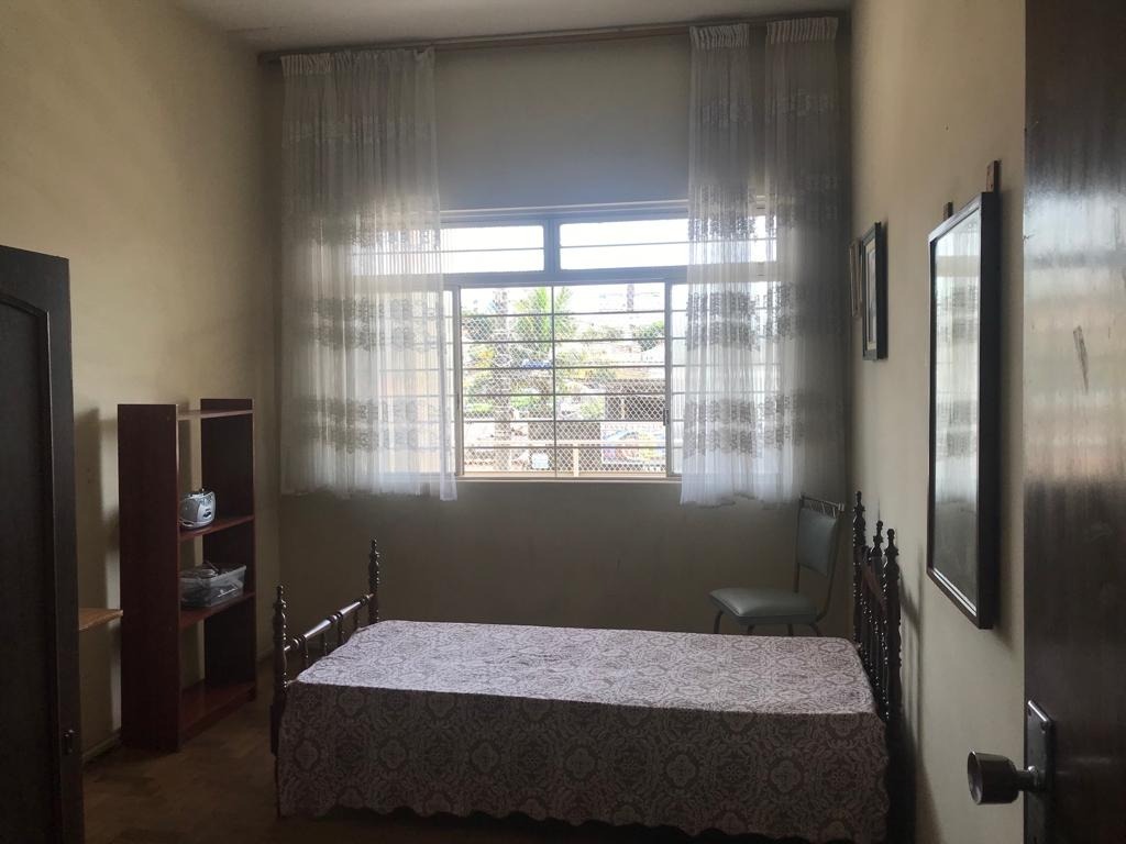 Casa à venda com 3 quartos, 269m² - Foto 15