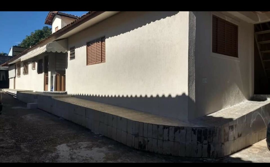 Casa à venda com 3 quartos, 120m² - Foto 2