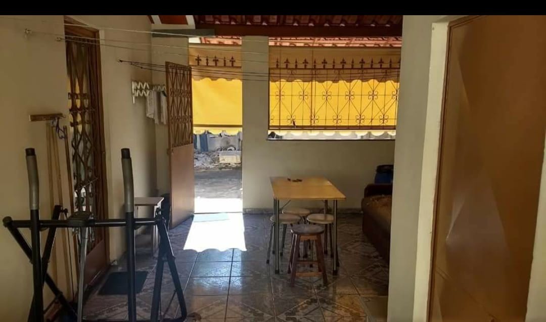 Casa à venda com 3 quartos, 120m² - Foto 9