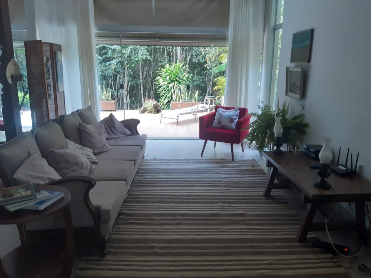 Casa de Condomínio à venda com 3 quartos, 150m² - Foto 1