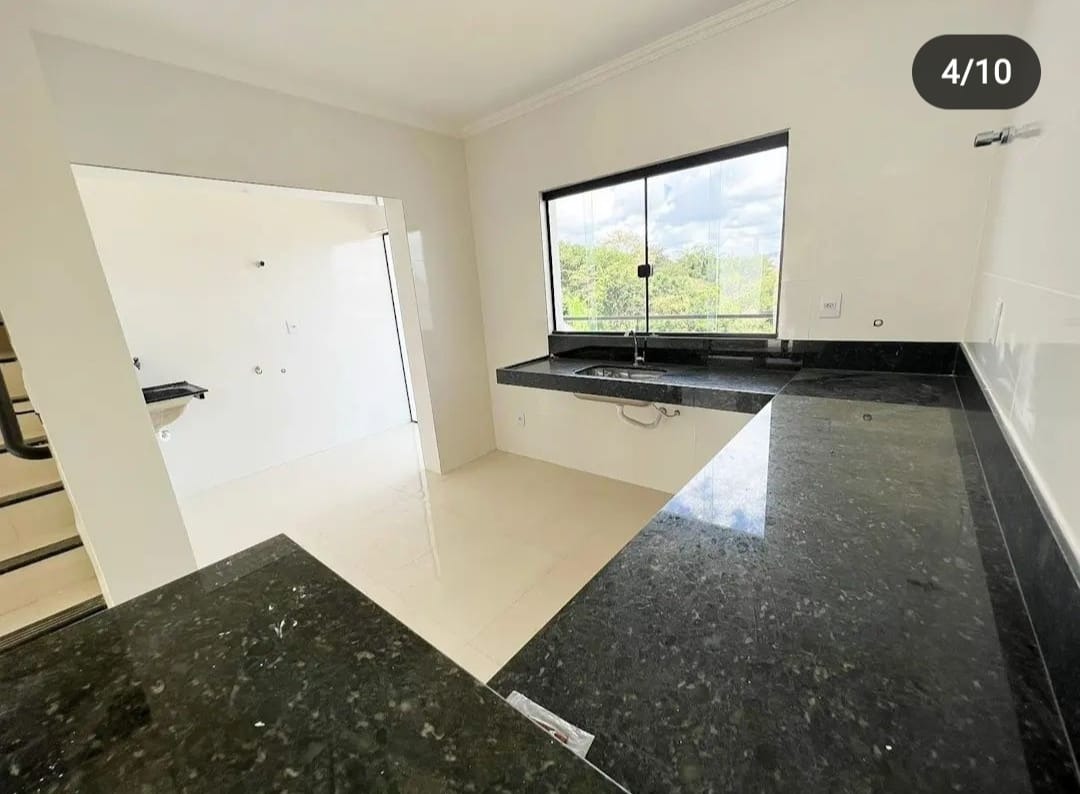 Casa à venda com 3 quartos, 95m² - Foto 5