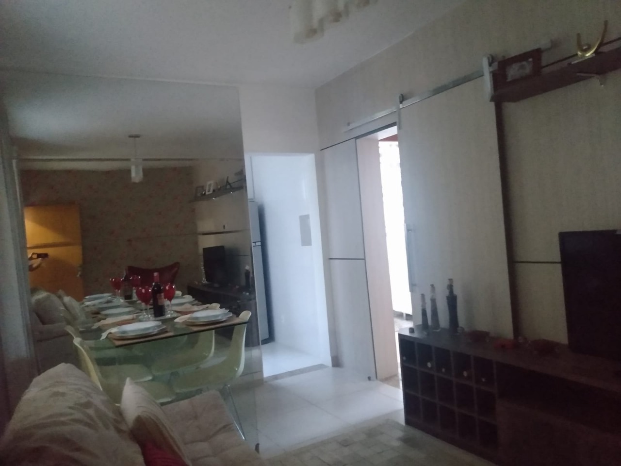 Apartamento à venda com 2 quartos, 60m² - Foto 2