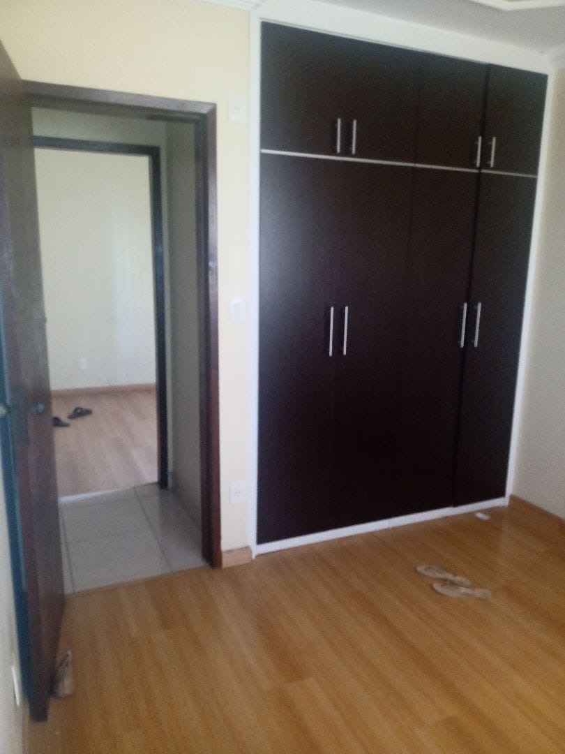 Apartamento à venda com 3 quartos - Foto 8