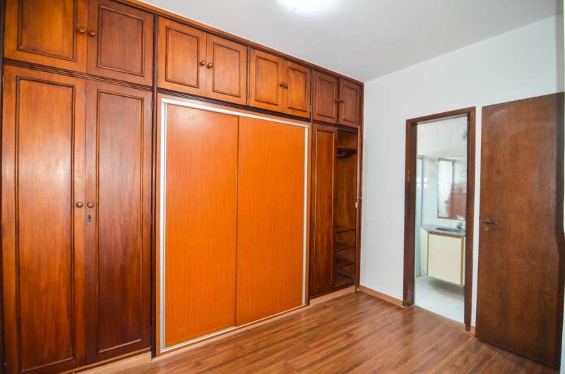 Apartamento à venda com 3 quartos, 100m² - Foto 5