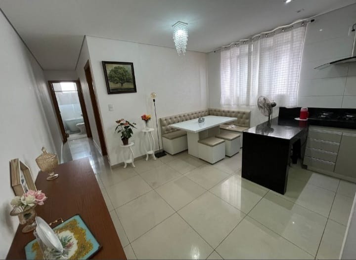 Cobertura à venda com 2 quartos, 110m² - Foto 4