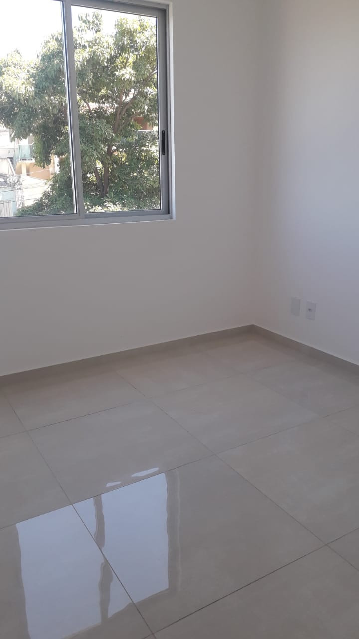 Apartamento à venda com 3 quartos, 65m² - Foto 4