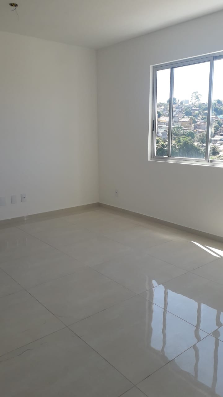 Apartamento à venda com 3 quartos, 65m² - Foto 2