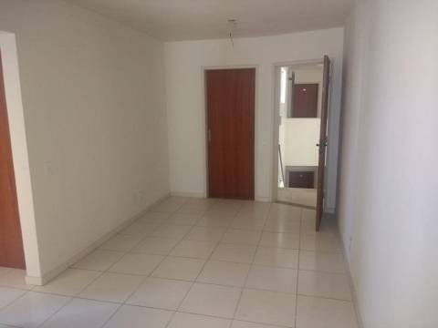 Apartamento à venda com 2 quartos, 52m² - Foto 2