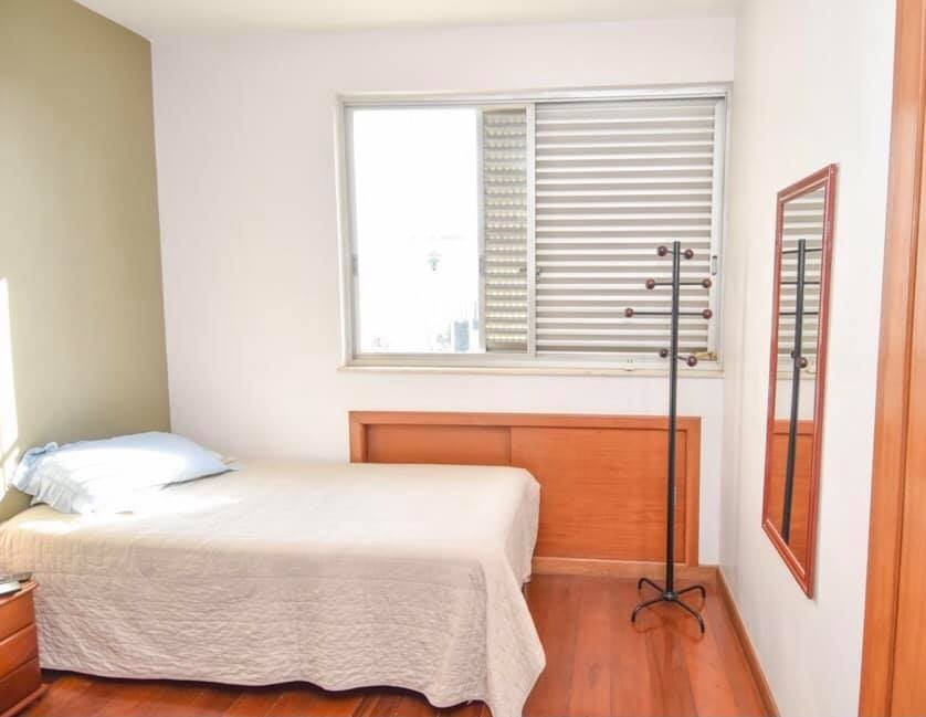 Apartamento à venda com 4 quartos, 197m² - Foto 6