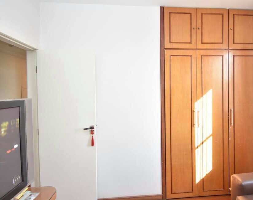 Apartamento à venda com 4 quartos, 197m² - Foto 13