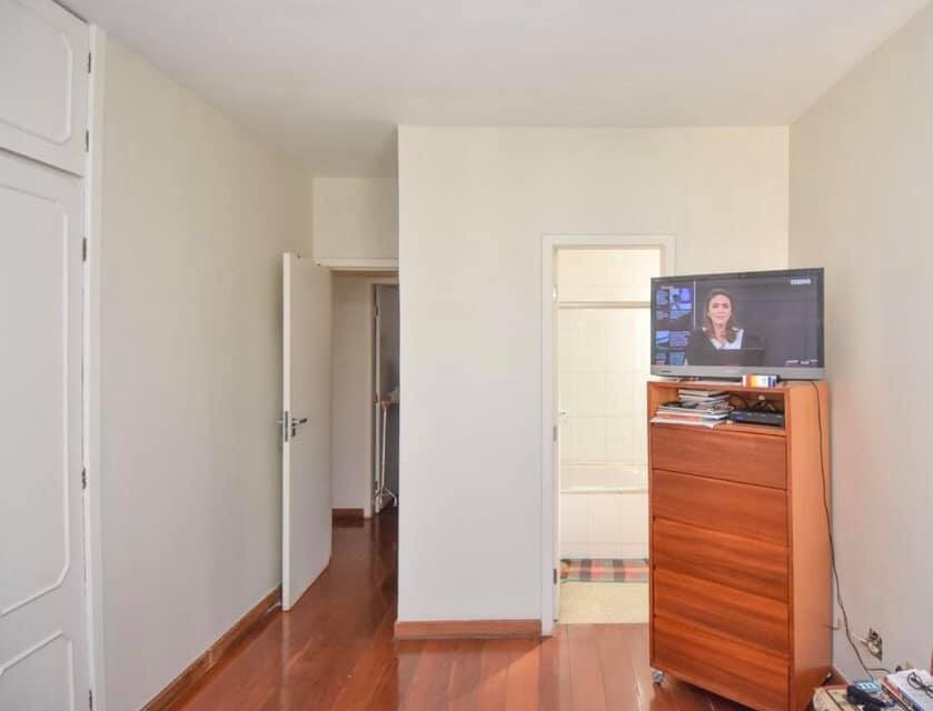 Apartamento à venda com 4 quartos, 197m² - Foto 10