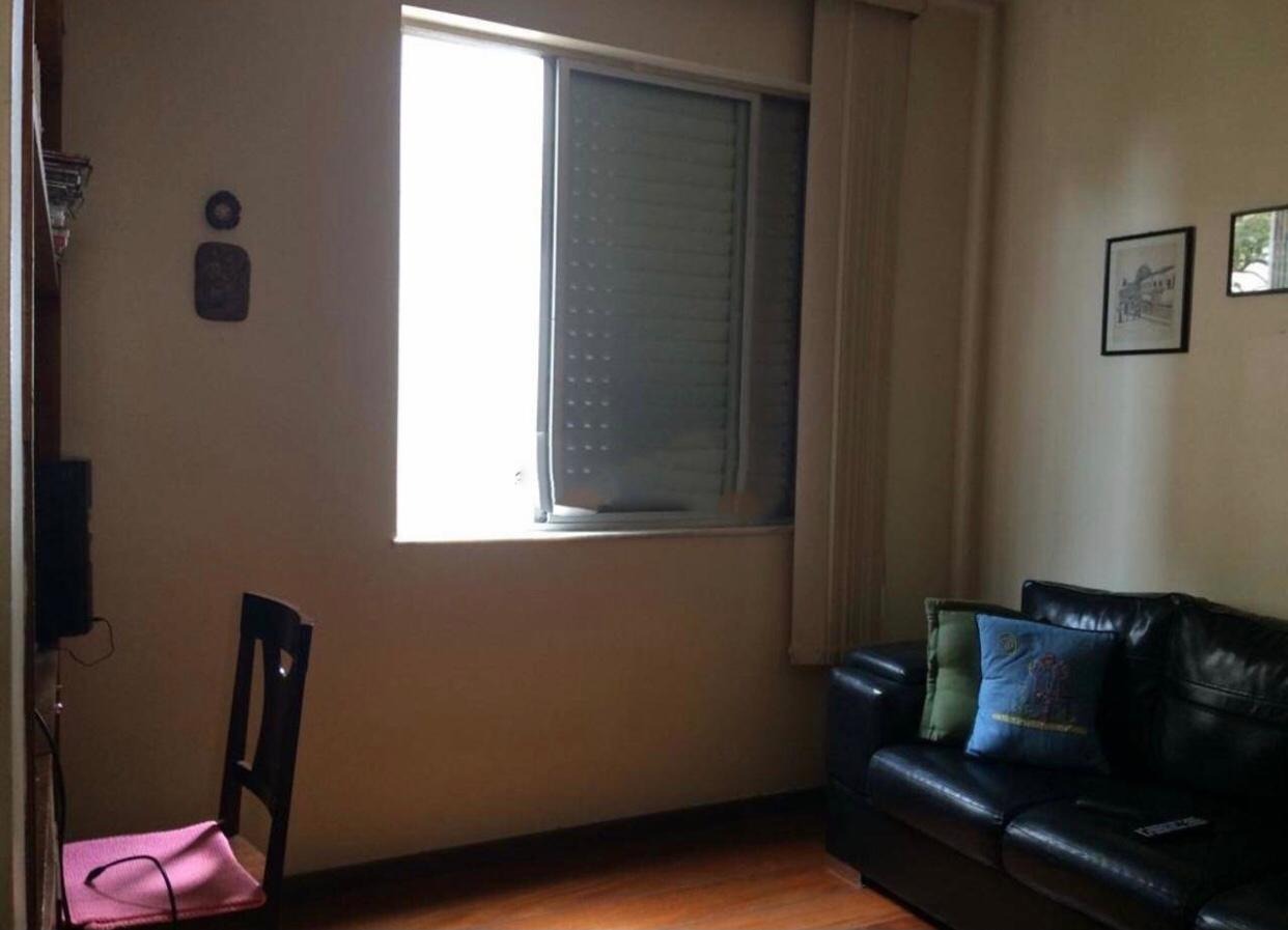 Apartamento à venda com 3 quartos, 90m² - Foto 4