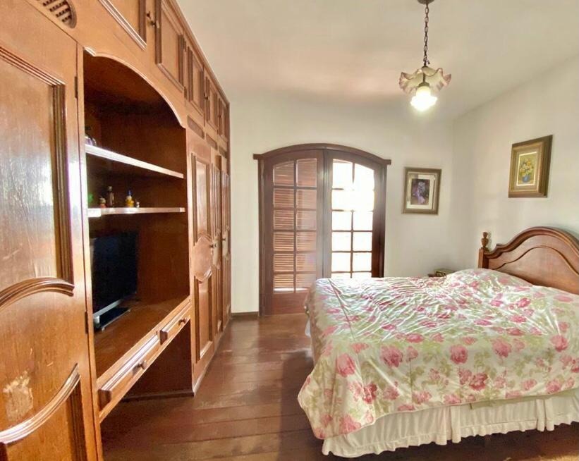 Casa à venda com 5 quartos, 700m² - Foto 16