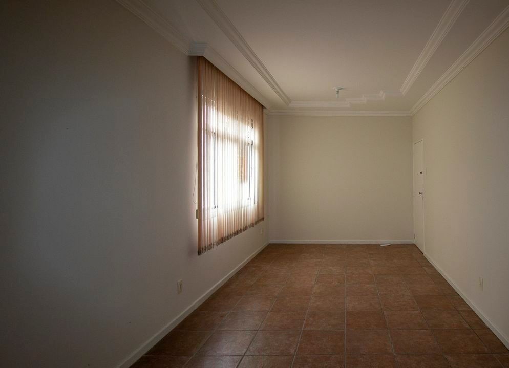 Apartamento à venda com 3 quartos, 95m² - Foto 4