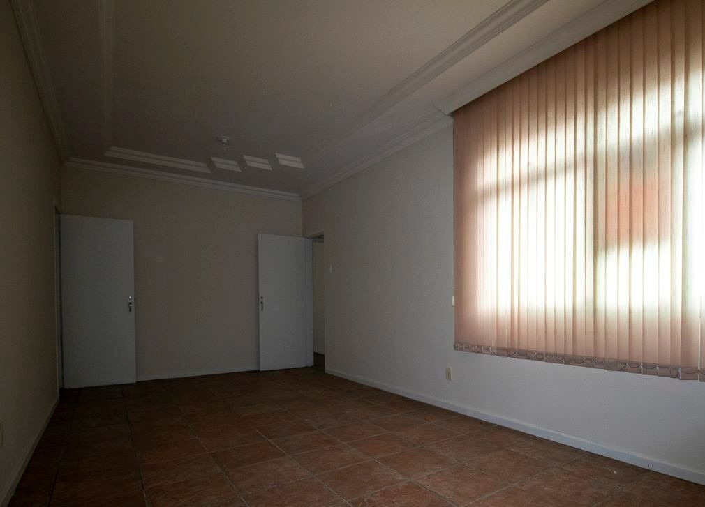 Apartamento à venda com 3 quartos, 95m² - Foto 5