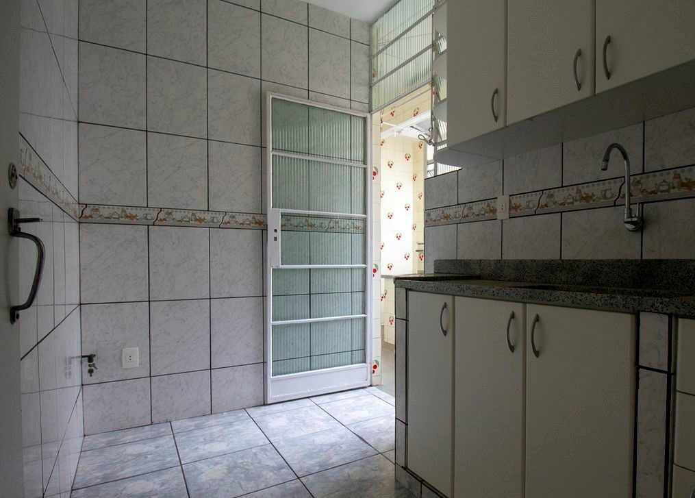 Apartamento à venda com 3 quartos, 95m² - Foto 16