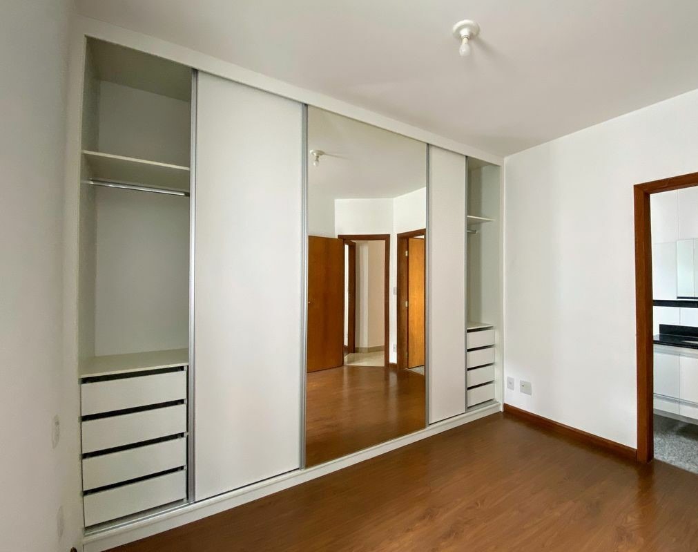 Apartamento à venda com 3 quartos, 73m² - Foto 6