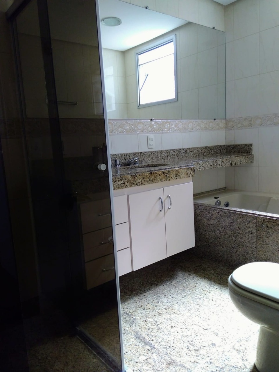 Apartamento à venda com 4 quartos, 188m² - Foto 20