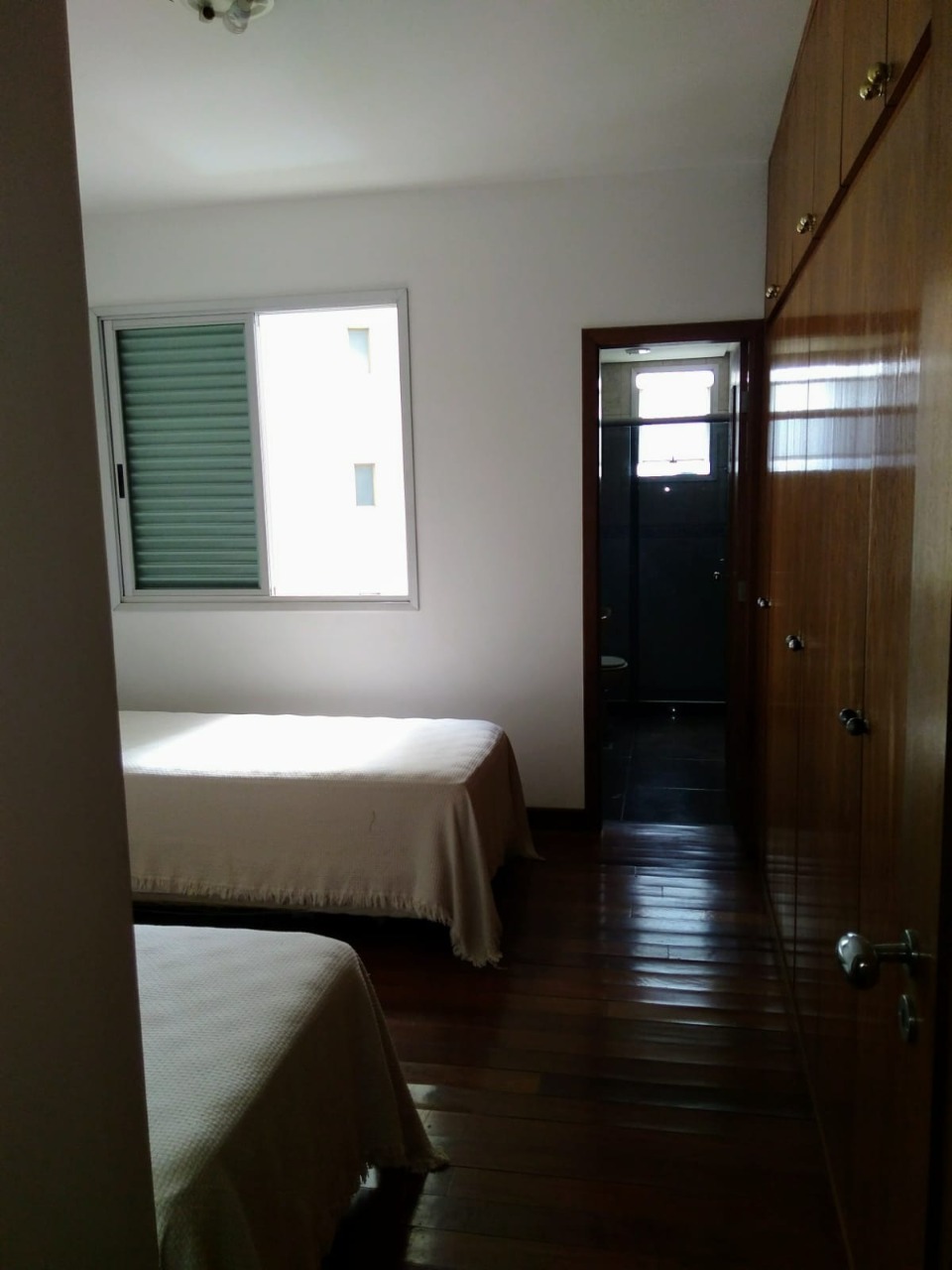 Apartamento à venda com 4 quartos, 188m² - Foto 13