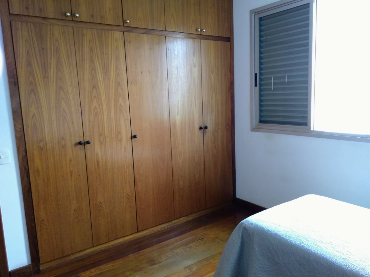 Apartamento à venda com 4 quartos, 188m² - Foto 9