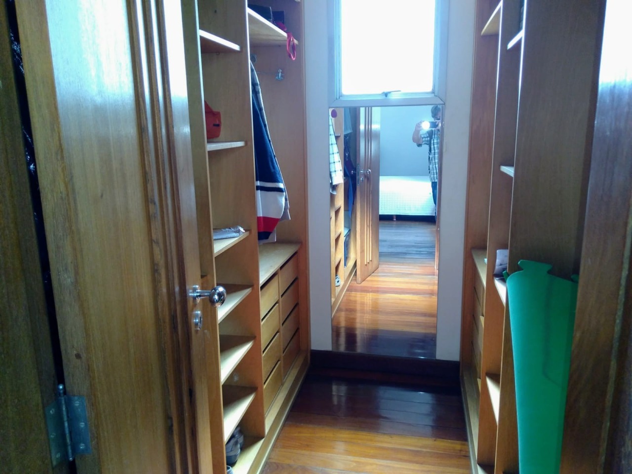 Apartamento à venda com 4 quartos, 188m² - Foto 16