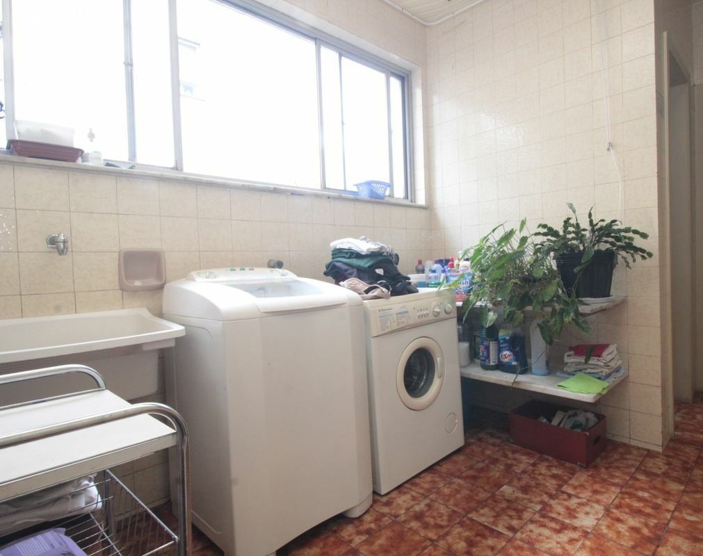 Apartamento à venda com 5 quartos, 176m² - Foto 25