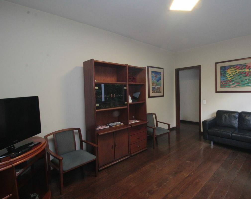 Apartamento à venda com 5 quartos, 176m² - Foto 3