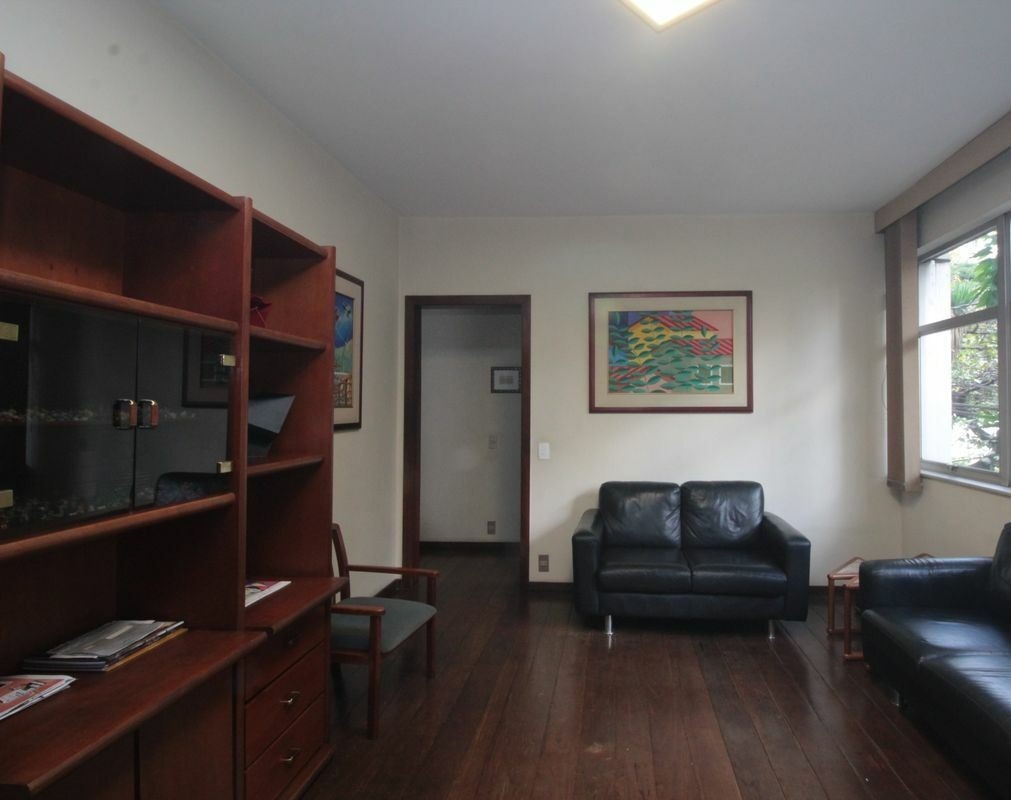 Apartamento à venda com 5 quartos, 176m² - Foto 2