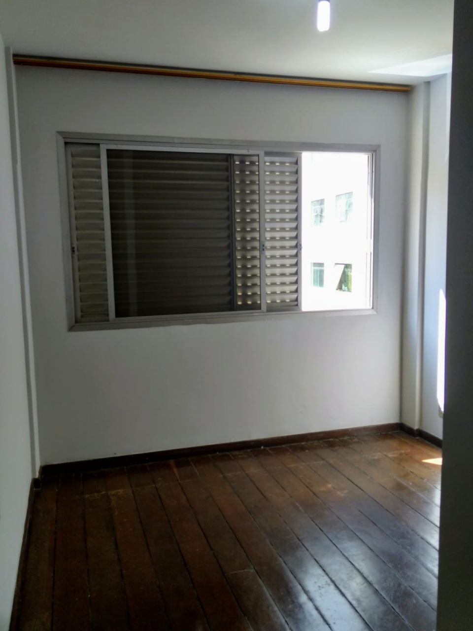 Apartamento à venda com 4 quartos, 171m² - Foto 11