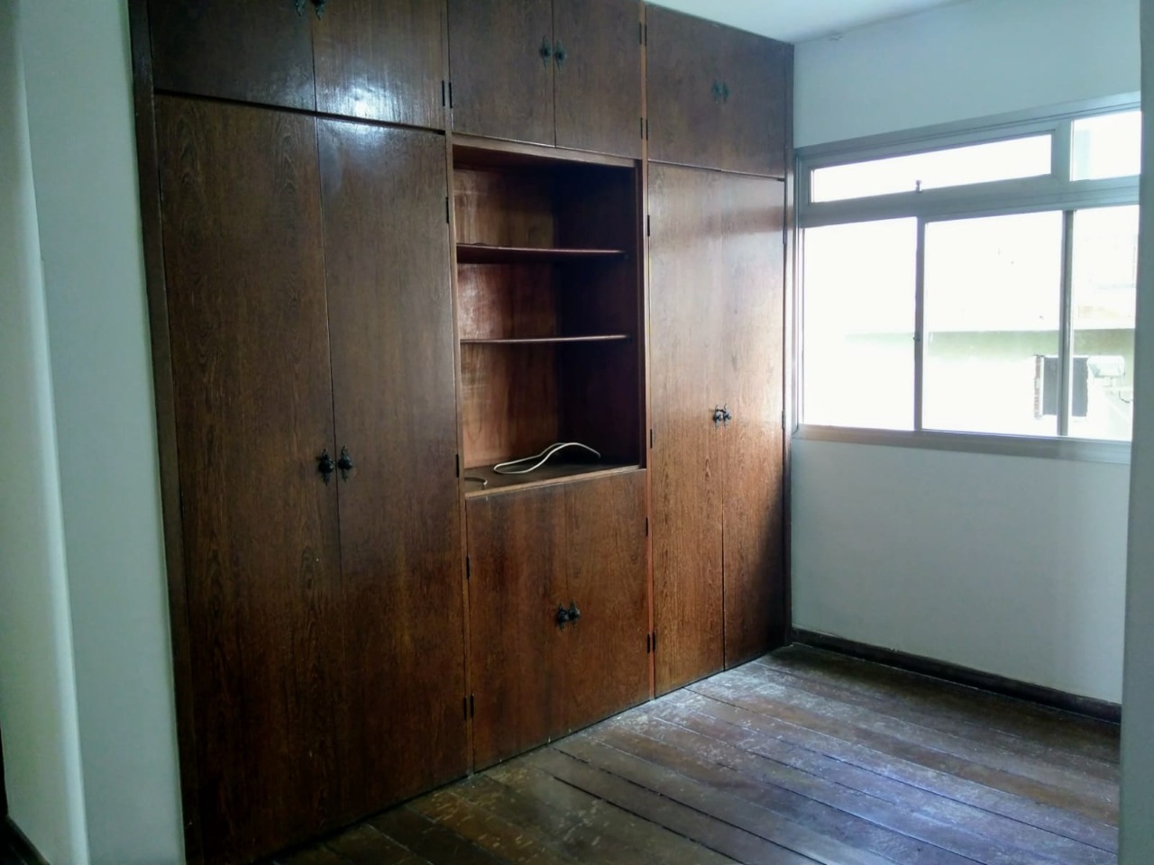 Apartamento à venda com 4 quartos, 171m² - Foto 6