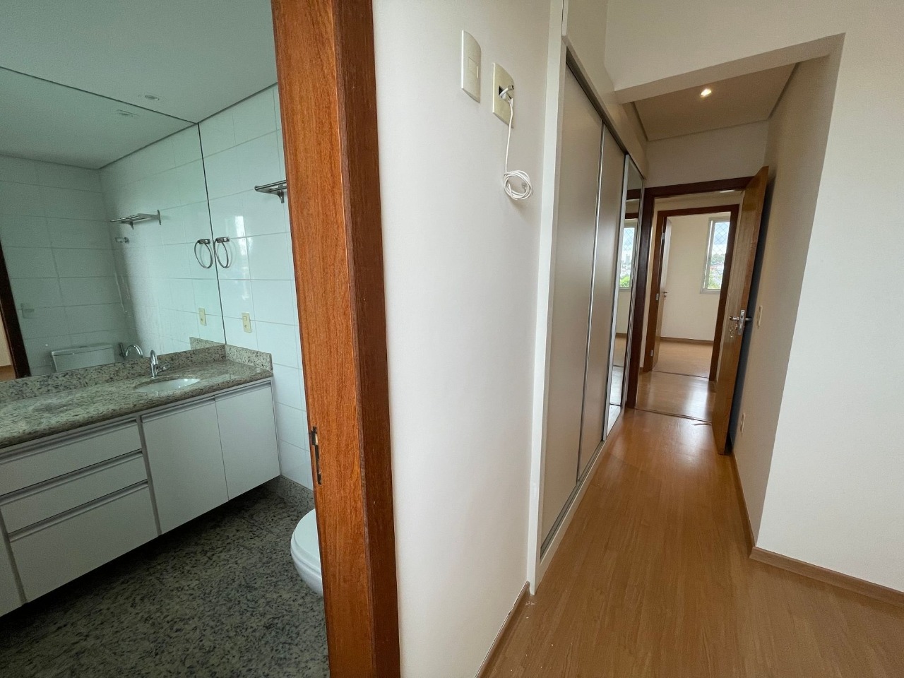 Apartamento à venda com 4 quartos, 120m² - Foto 11