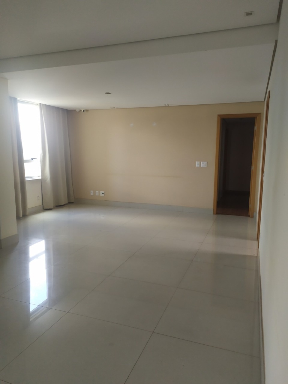 Cobertura à venda com 4 quartos, 326m² - Foto 4