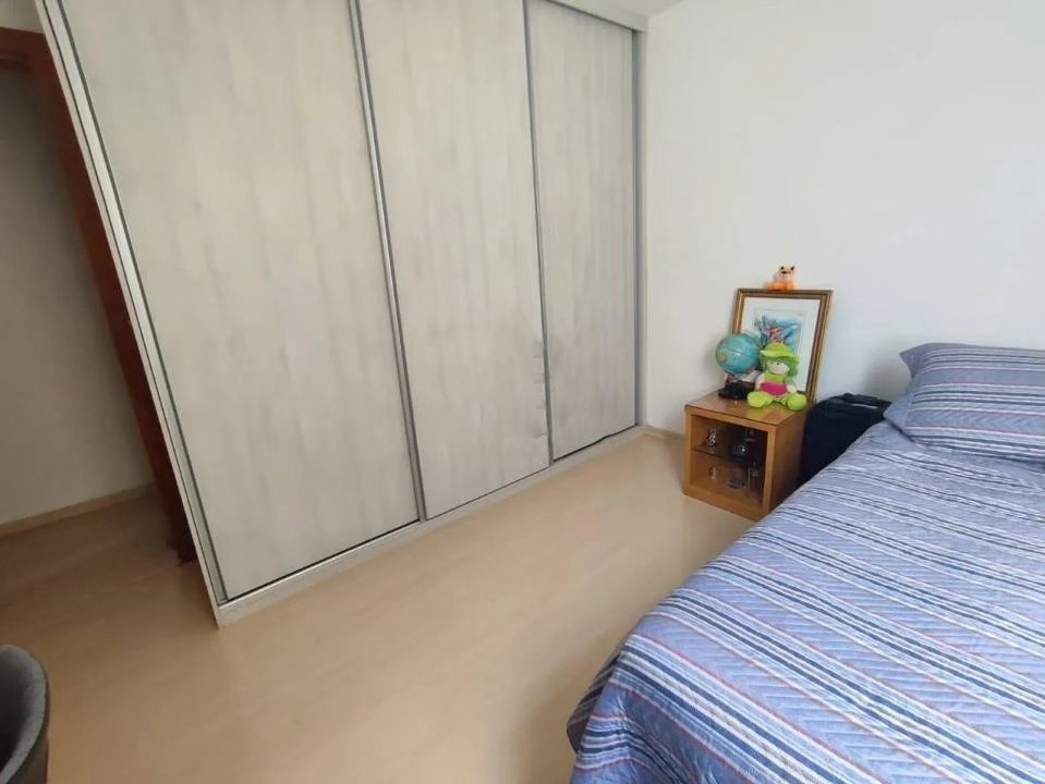 Apartamento à venda com 3 quartos, 85m² - Foto 8