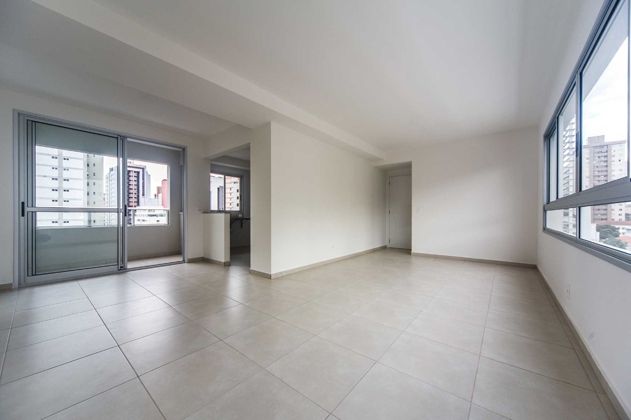 Apartamento à venda com 3 quartos, 99m² - Foto 2