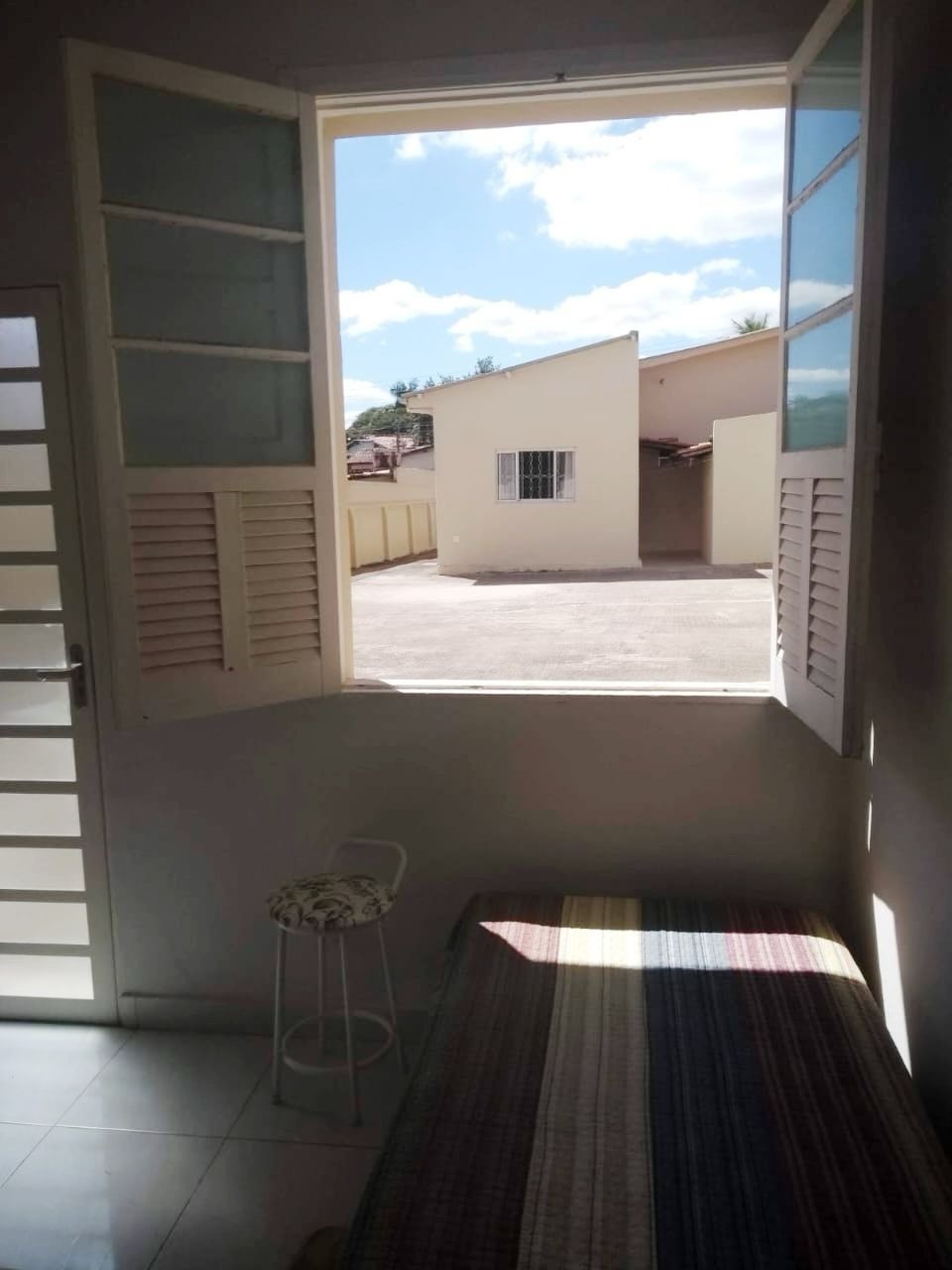 Casa à venda com 2 quartos, 140m² - Foto 23