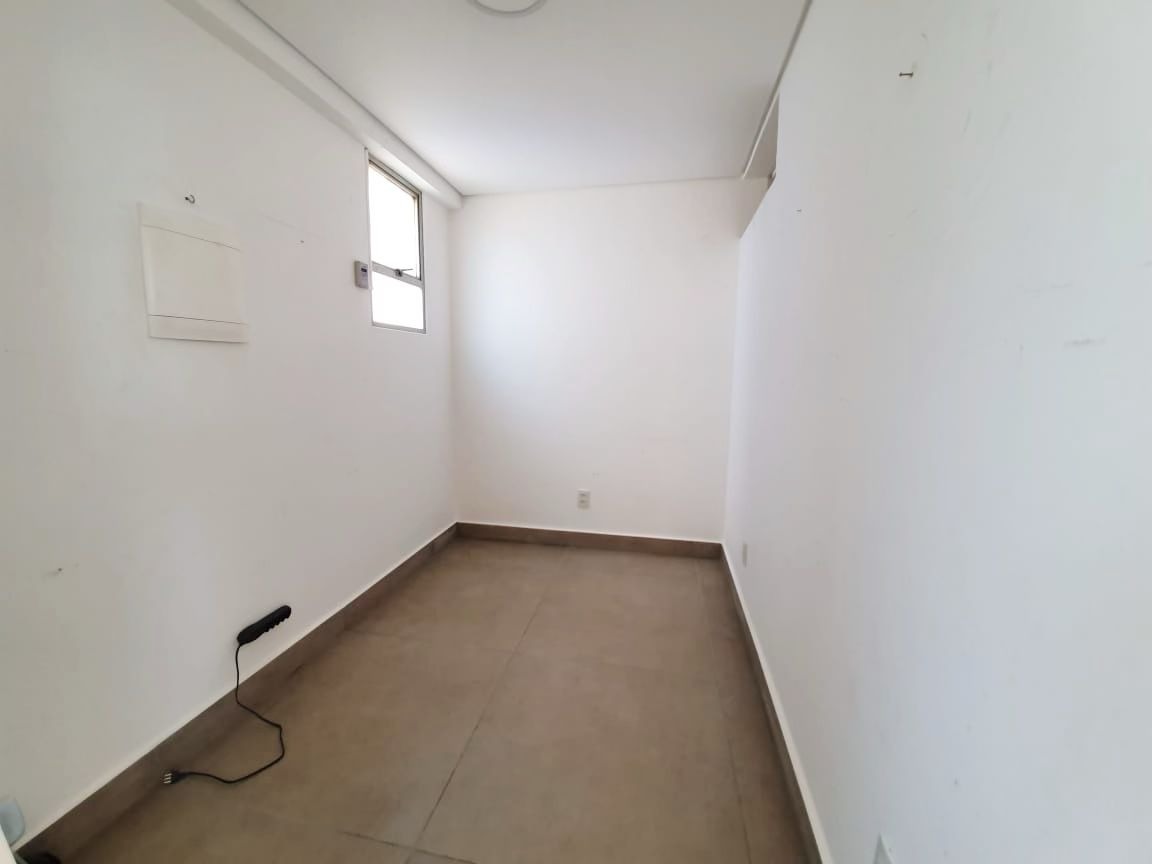 Cobertura à venda com 4 quartos, 208m² - Foto 12