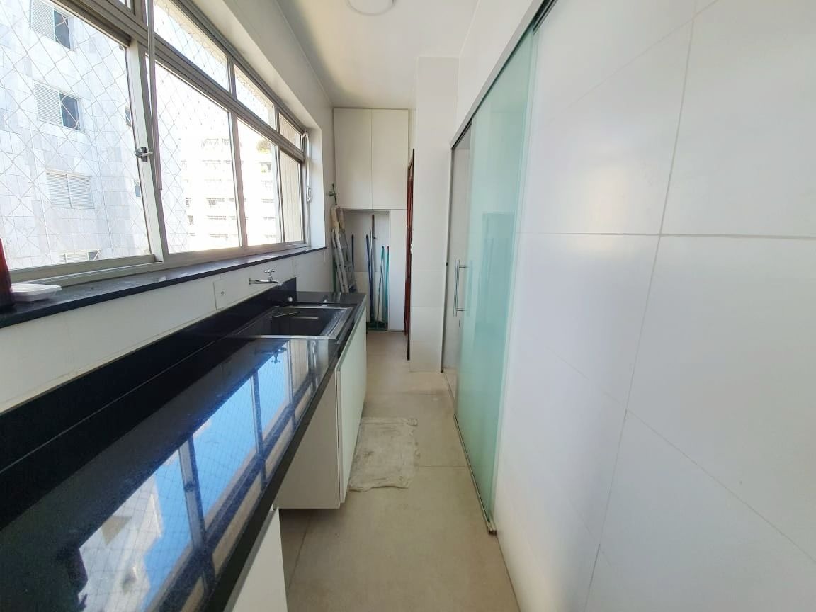 Cobertura à venda com 4 quartos, 208m² - Foto 17