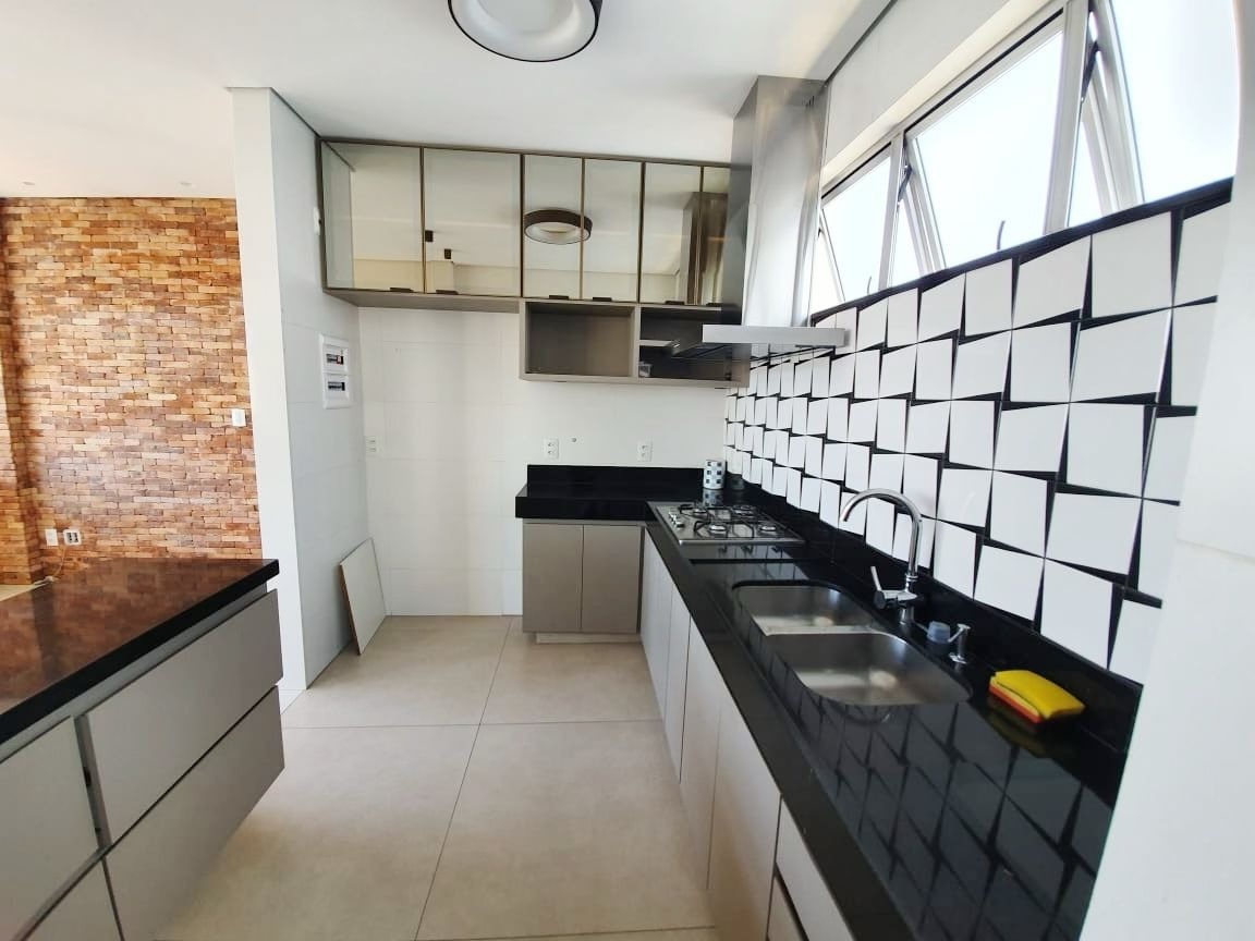 Cobertura à venda com 4 quartos, 208m² - Foto 15