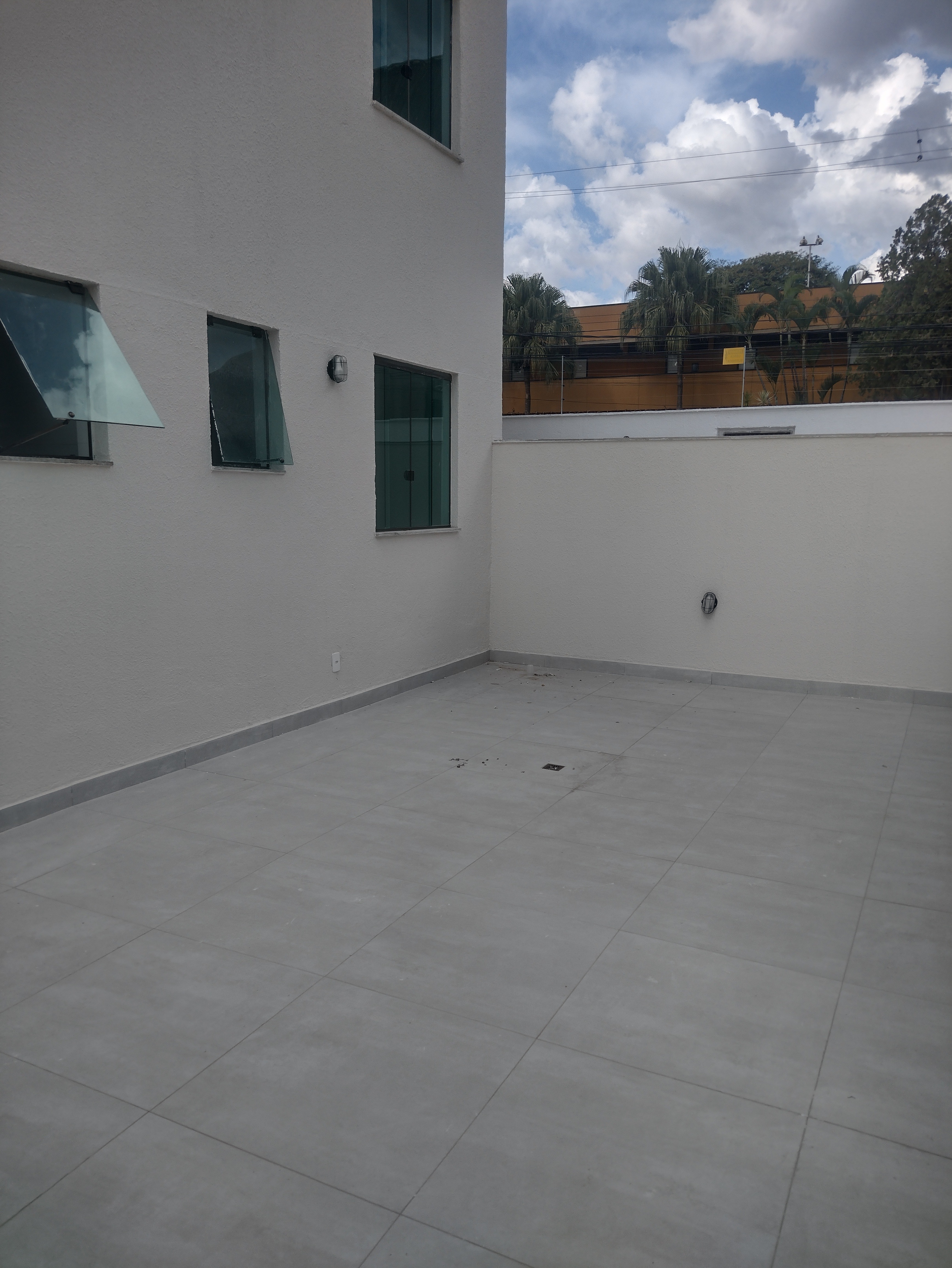 Apartamento à venda com 2 quartos, 77m² - Foto 25