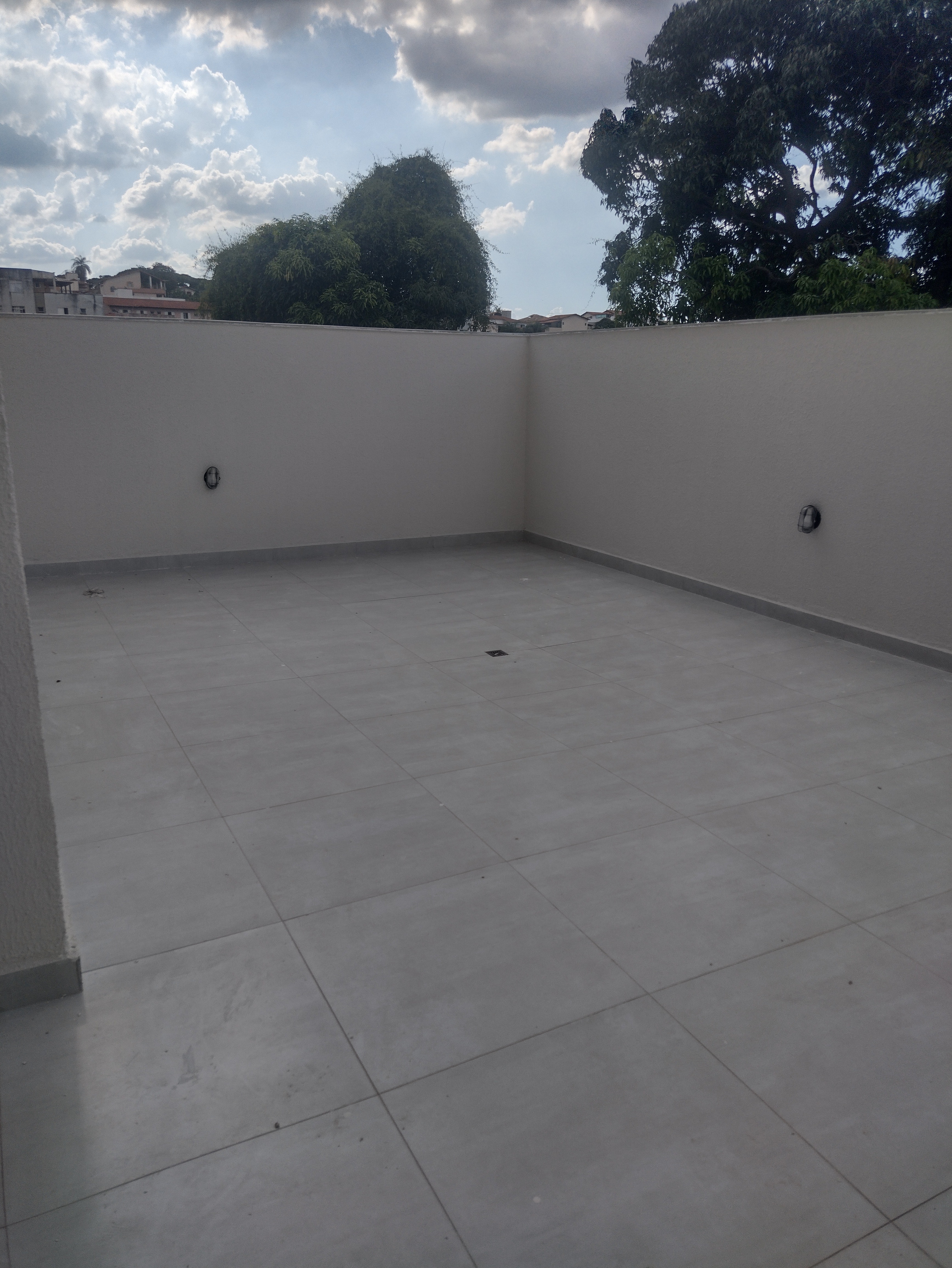 Apartamento à venda com 2 quartos, 77m² - Foto 21