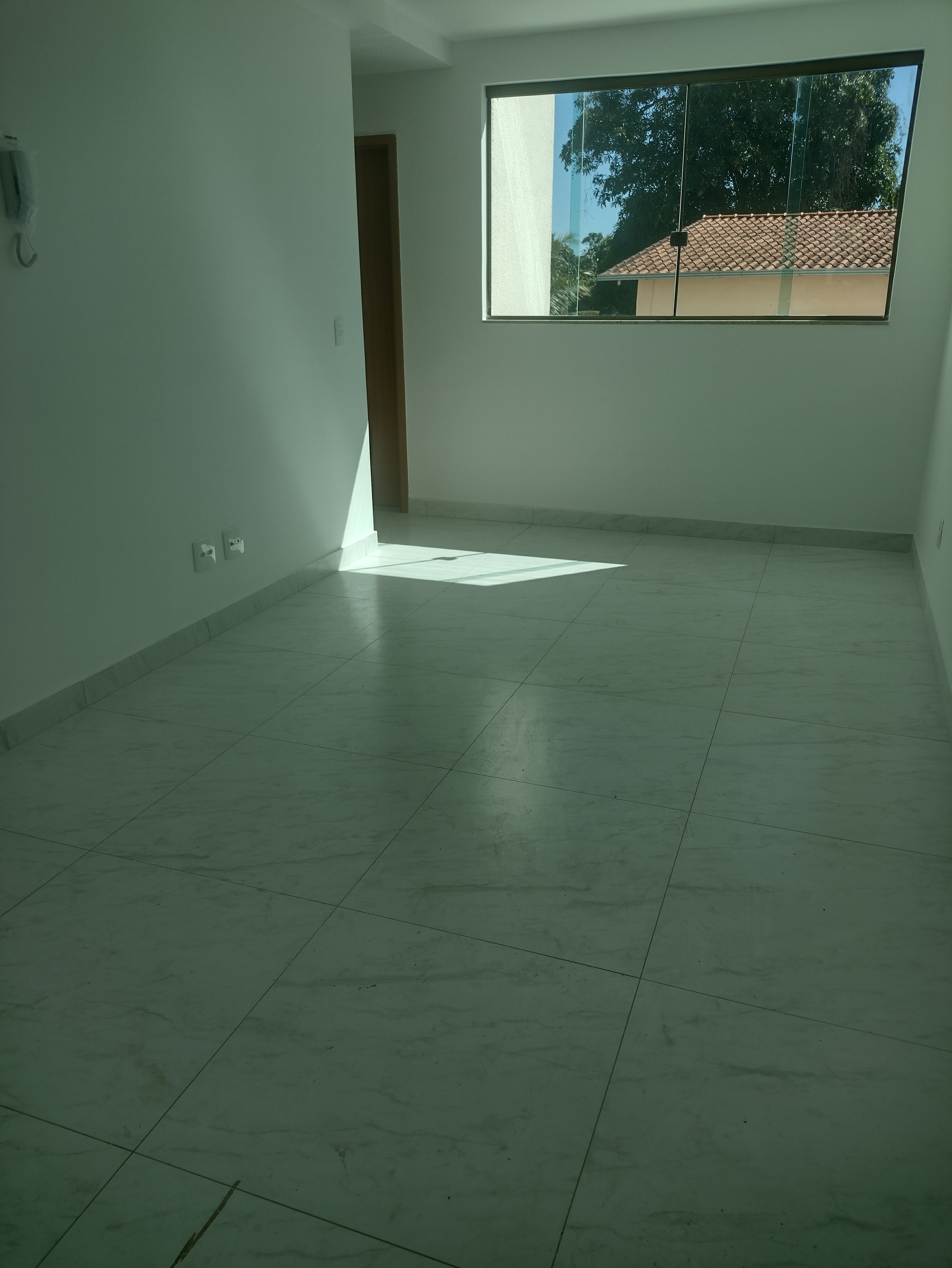 Apartamento à venda com 2 quartos, 77m² - Foto 5