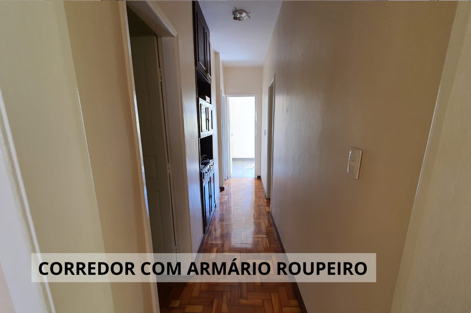 Casa à venda com 3 quartos, 90m² - Foto 4