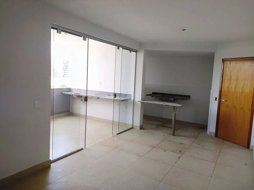 Apartamento à venda com 3 quartos, 78m² - Foto 1