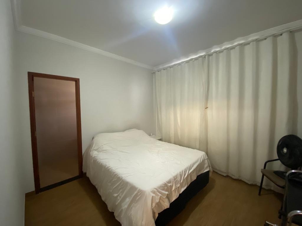 Apartamento à venda com 3 quartos - Foto 4