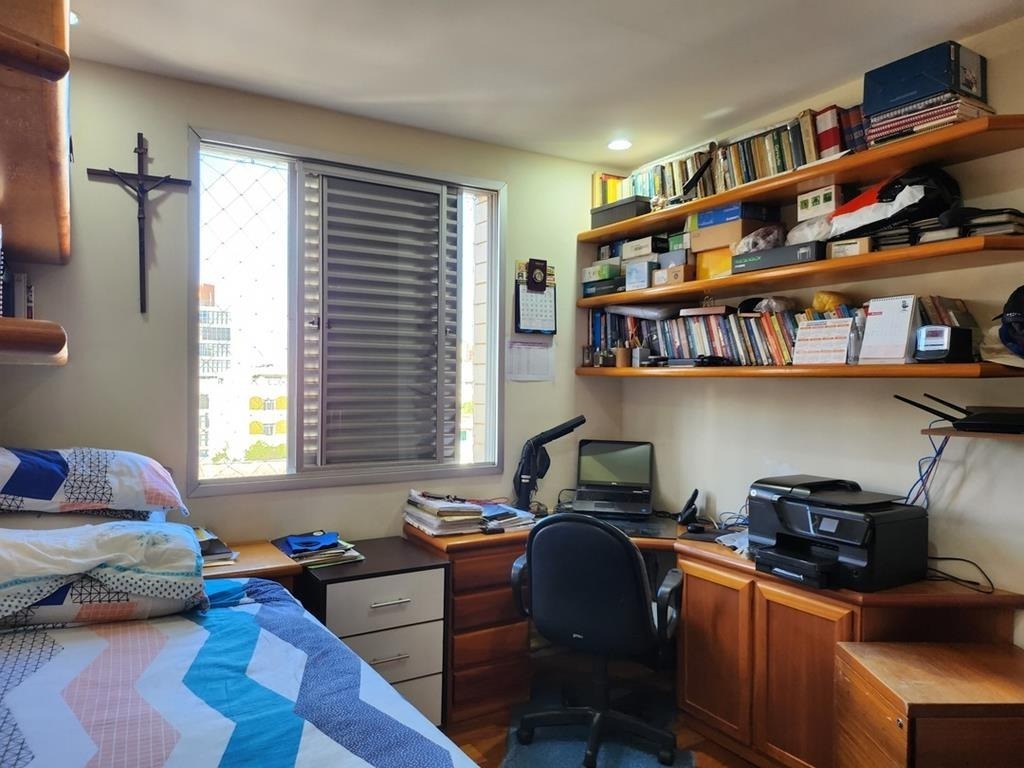 Apartamento à venda com 4 quartos, 137m² - Foto 7